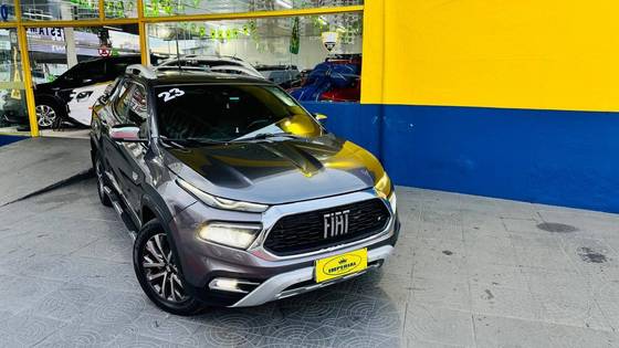 FIAT TORO 2.0 16V TURBO DIESEL RANCH 4WD AT9 FIAT TORO 2.0 16V TURBO DIESEL RANCH 4WD AT9